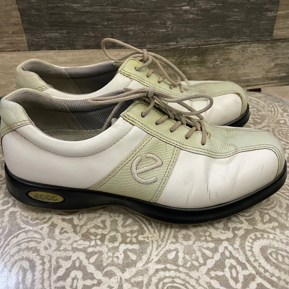 ECCO Leather Golf Shoes White Green Lace Up Low Top Walking Casual Womens 5.5